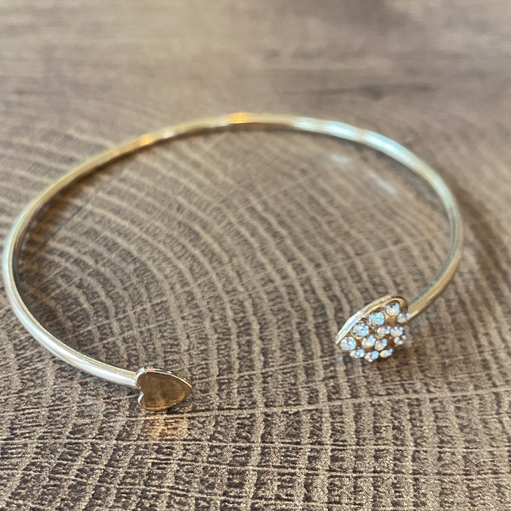 Adjustable Fashion Gold Hearts Bracelet